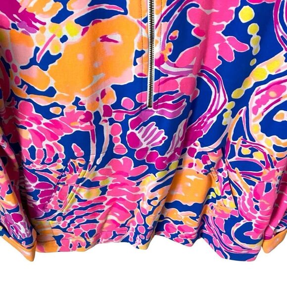 Lilly Pulitzer Skipper Printed Popover with Pockets in Size Small - Picture 7 of 13